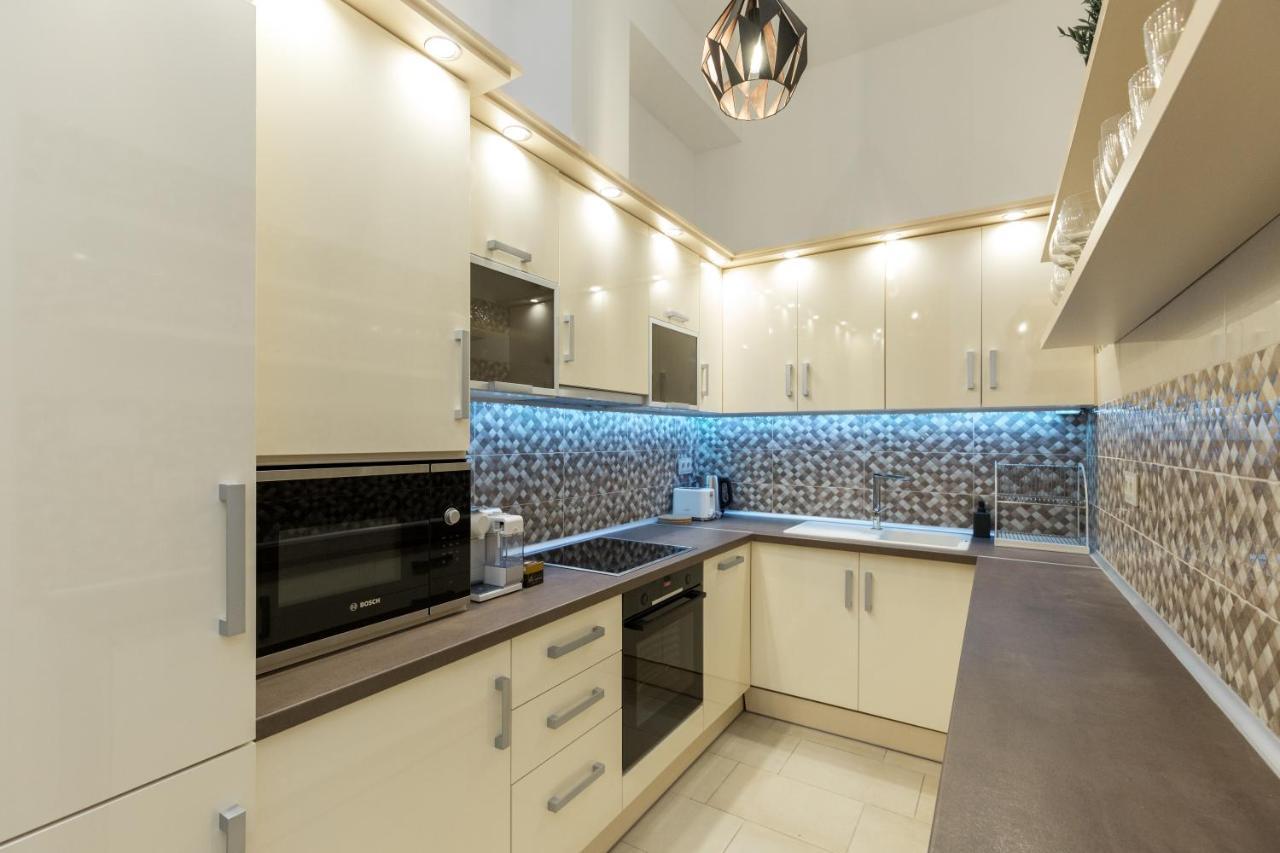 City Center Grand Luxury W 2Br/2Bt Budapest Luaran gambar
