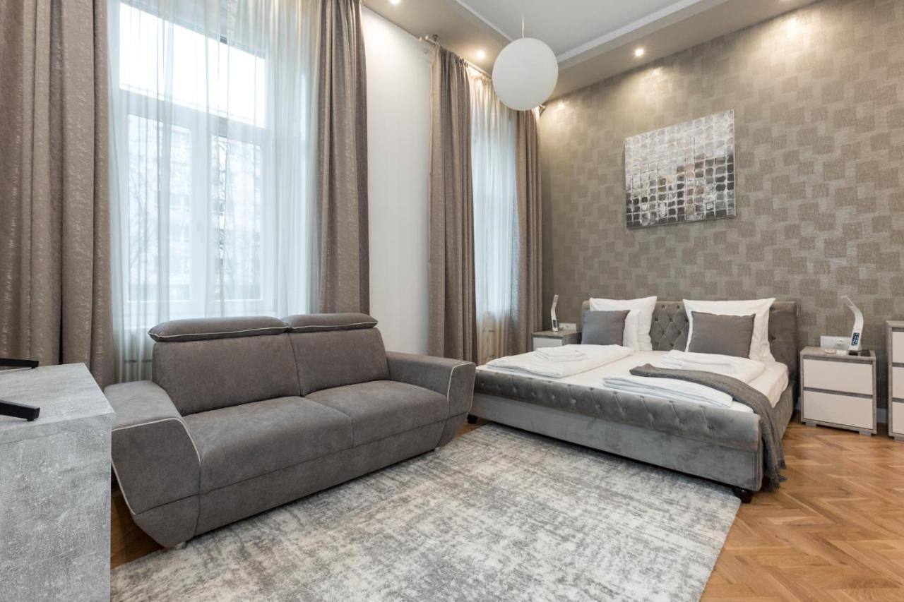 City Center Grand Luxury W 2Br/2Bt Budapest Luaran gambar