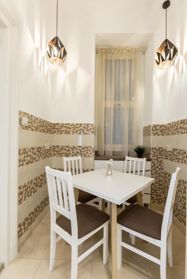 City Center Grand Luxury W 2Br/2Bt Budapest Luaran gambar